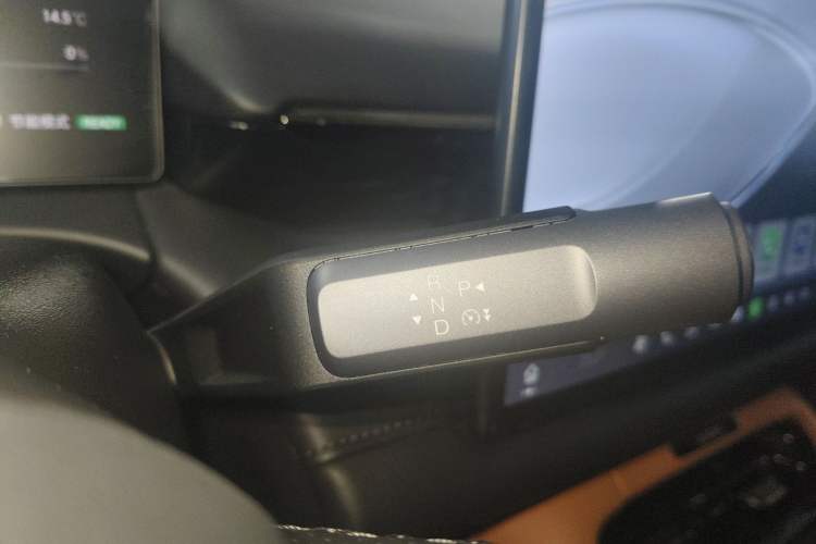 Used AION RT 2025 650 Zhijihao Edition Gear Lever