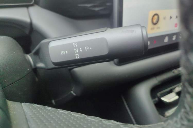 Used AION RT 2025 650 Zhijihao Edition Gear Lever