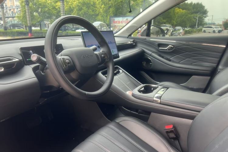 Used AION RT 2025 520 Smart Enjoy Edition Interior 1