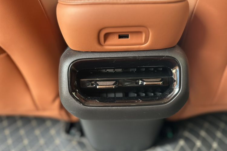 Used AION RT 2025 650 LiDAR Edition Interior 10