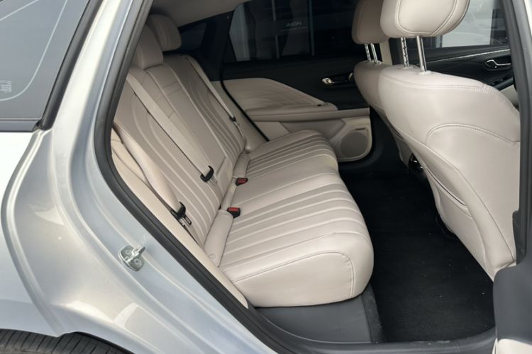 Used AION RT 2025 650 LiDAR Edition Interior 12