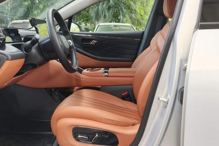 Used AION RT 2025 650 Zhijihao Edition Interior 2