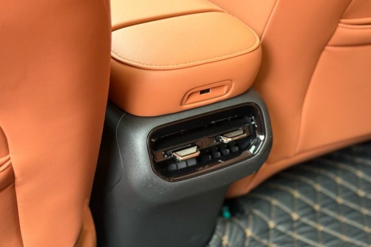 Used AION RT 2025 650 LiDAR Edition Interior 7