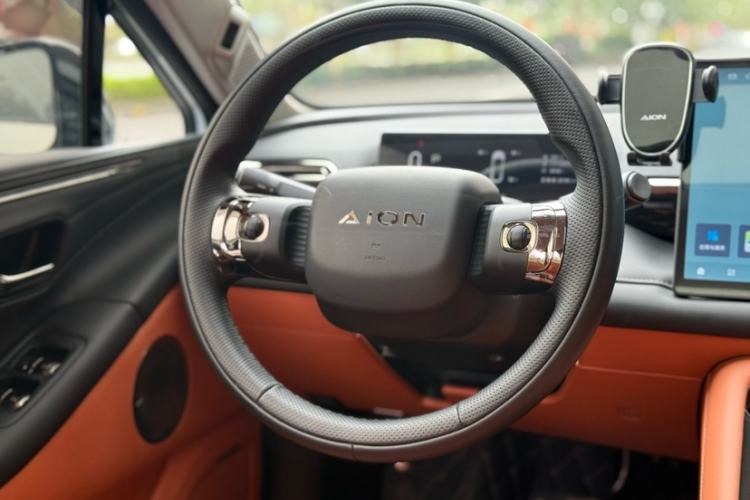 Used AION RT 2025 650 LiDAR Edition Interior 9