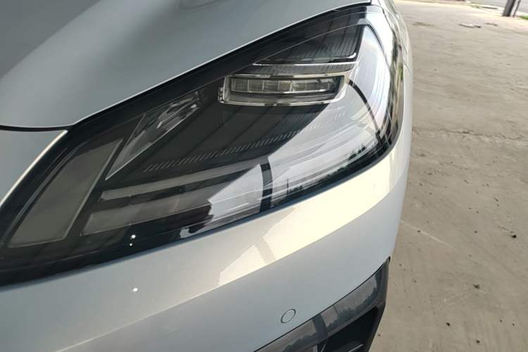 Used AION RT 2025 650 LiDAR Edition Left Front Headlight