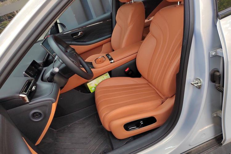 Used AION RT 2025 520 LiDAR Edition Left Front Seat