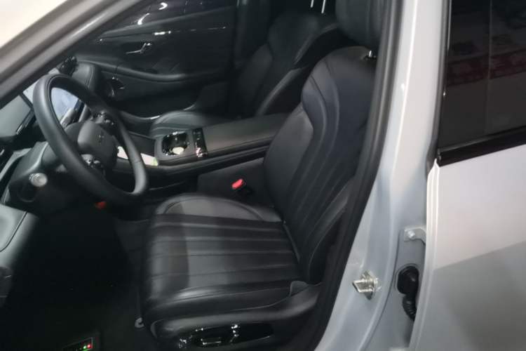 Used AION RT 2025 520 Smart Enjoy Edition Left Front Seat