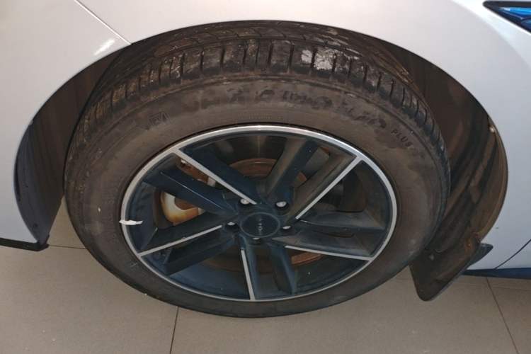 Used AION RT 2025 650 Zhijihao Edition Left Front Wheel Hub