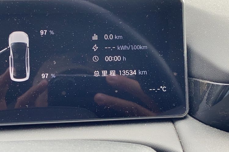 Used AION RT 2025 650 LiDAR Edition Odometer Close Up