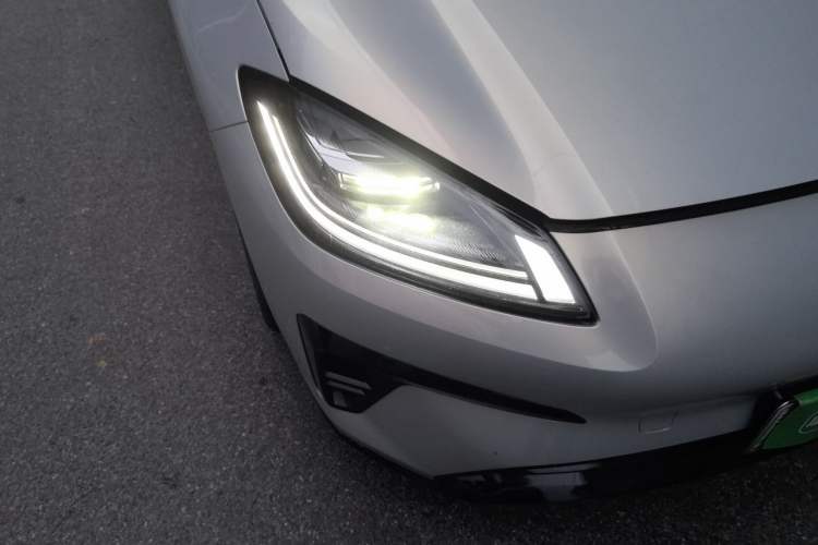 Used AION RT 2025 520 Smart Enjoy Edition Right Front Headlight