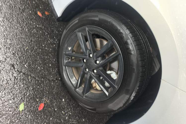 Used AION RT 2025 650 Zhijihao Edition Right Front Wheel Hub
