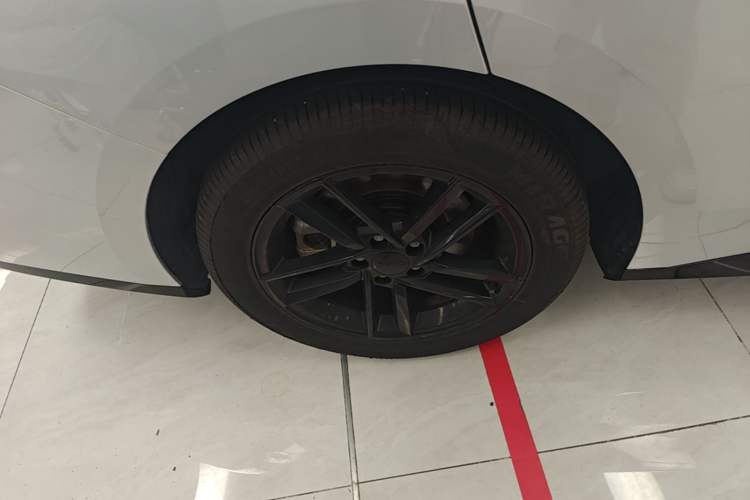 Used AION RT 2025 650 Zhijihao Edition Right Rear Wheel Hub