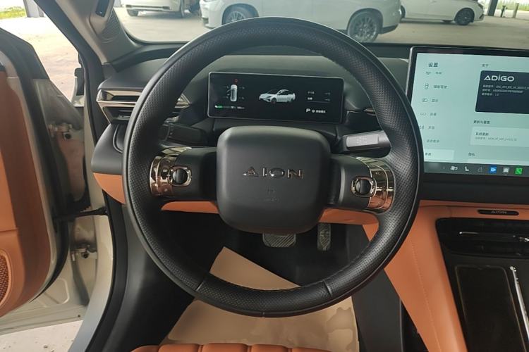 Used AION RT 2025 650 LiDAR Edition Steering Wheel