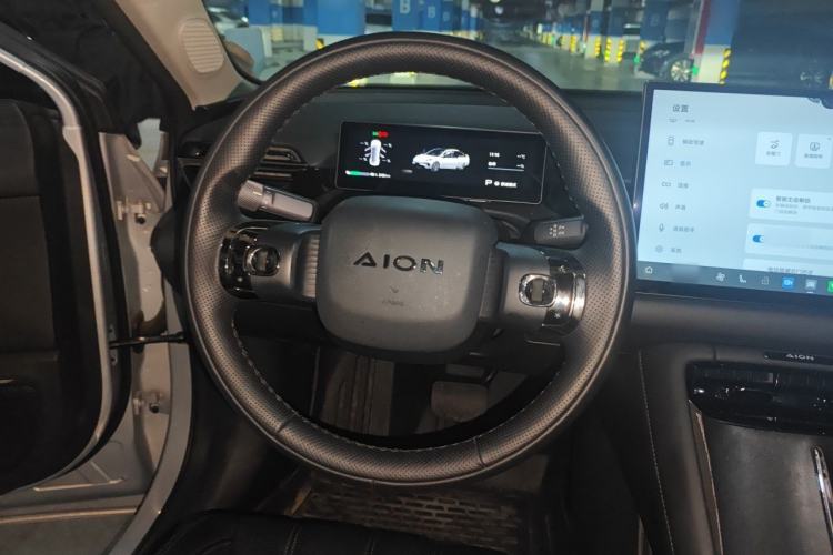Used AION RT 2025 520 Smart Luxury Edition Steering Wheel