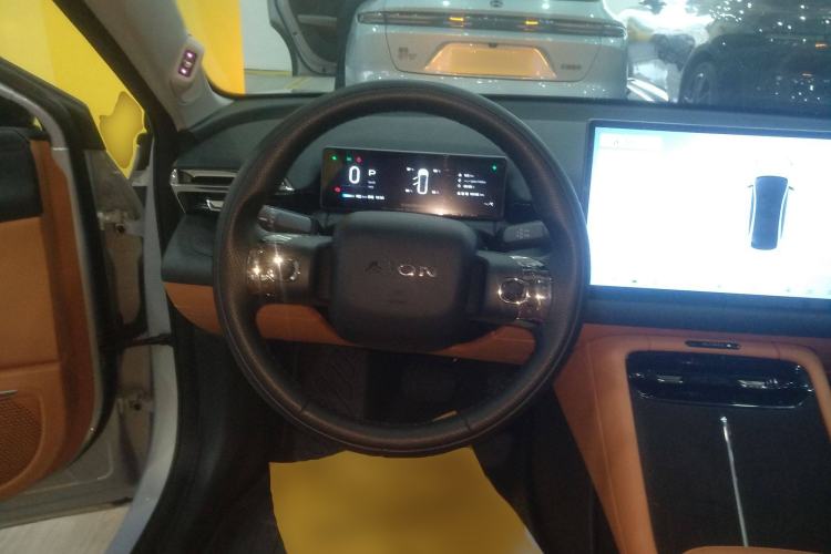 Used AION RT 2025 650 LiDAR Edition Steering Wheel