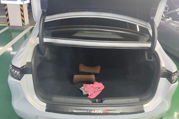 Used AION RT 2025 520 Smart Luxury Edition Trunk