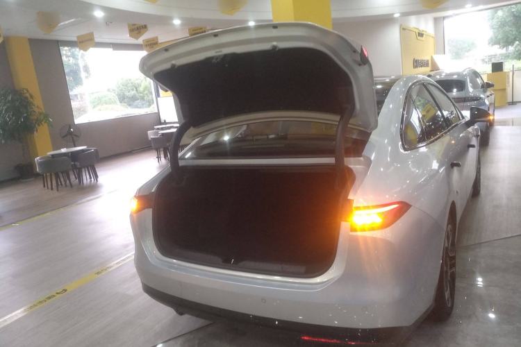 Used AION RT 2025 650 LiDAR Edition Trunk