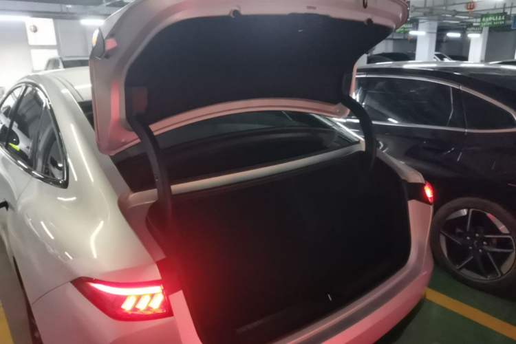 Used AION RT 2025 520 Smart Enjoy Edition Trunk