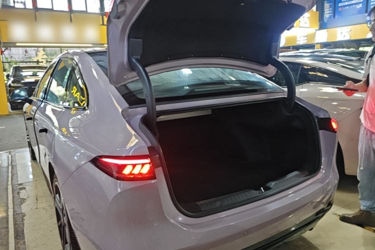 Used AION RT 2025 650 LiDAR Edition Trunk