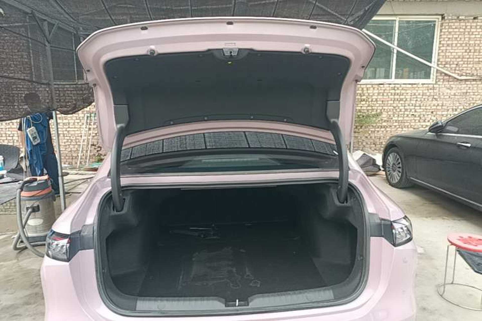 Used AION RT 2025 650 LiDAR Edition Trunk