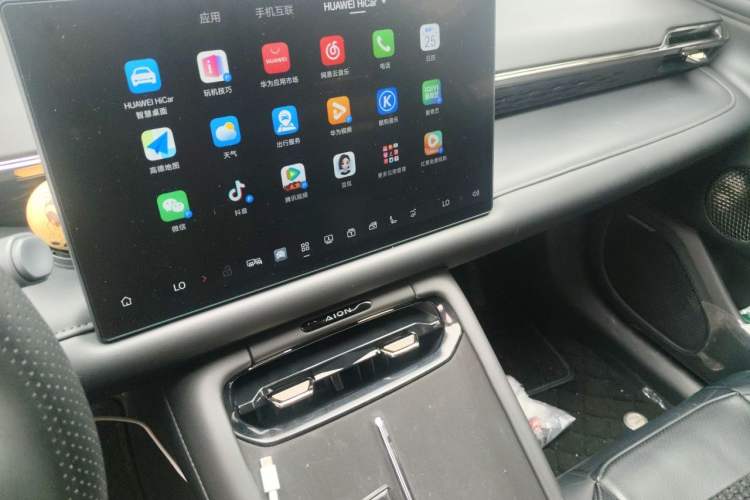 Used AION RT 2025 520 Smart Luxury Edition Audio And AC Panel