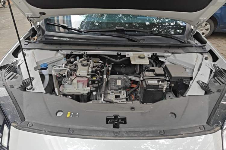 Used AION RT 2025 520 Smart Luxury Edition Engine Bay
