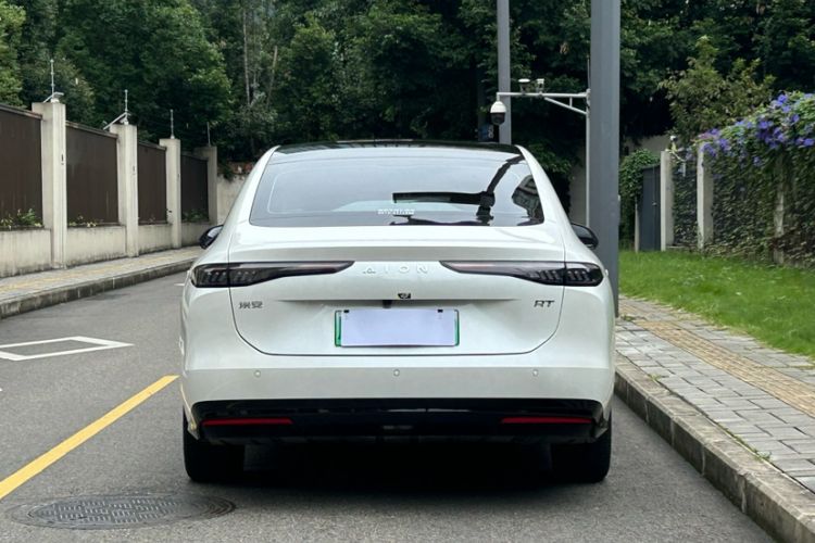 Used AION RT 2025 520 Smart Luxury Edition Exterior 9