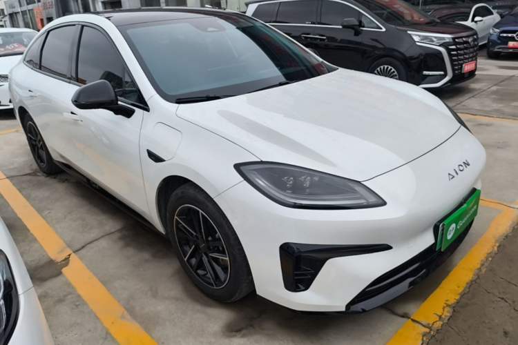 Used AION RT 2025 650 Zhijihao Edition Front Right 45 Deg