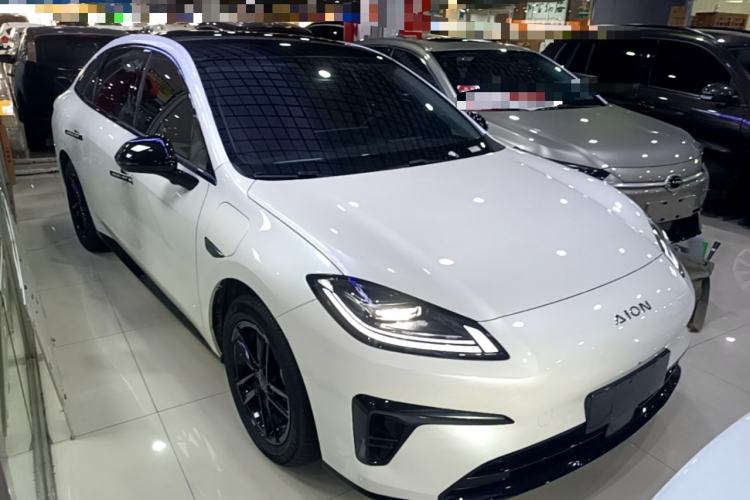Used AION RT 2025 650 Zhijihao Edition Front Right 45 Deg