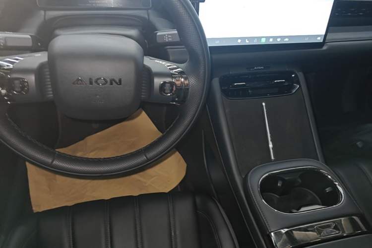 Used AION RT 2025 650 Zhijihao Edition Gear Lever