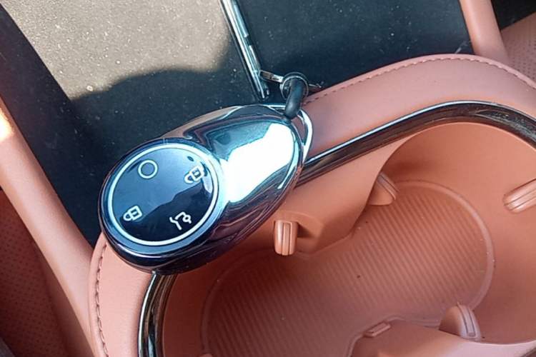 Used AION RT 2025 520 Smart Enjoy Edition Interior 1