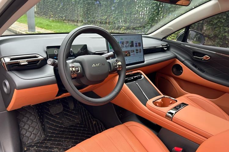 Used AION RT 2025 520 Smart Luxury Edition Interior 14