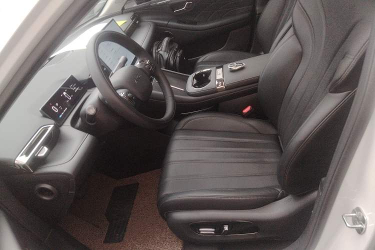 Used AION RT 2025 520 Smart Luxury Edition Left Front Seat