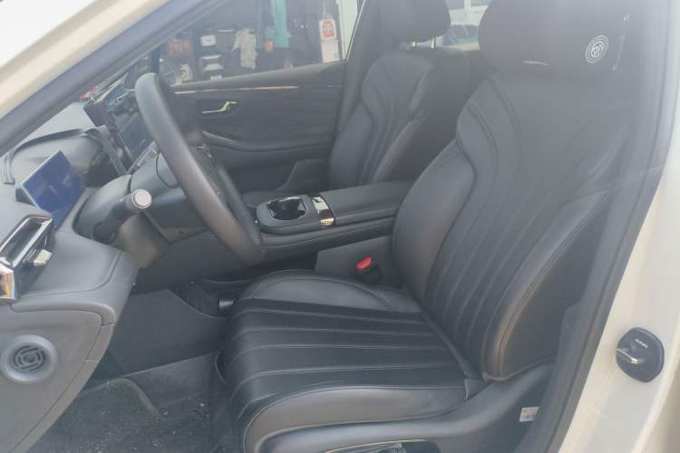 Used AION RT 2025 650 Smart Edition Left Front Seat