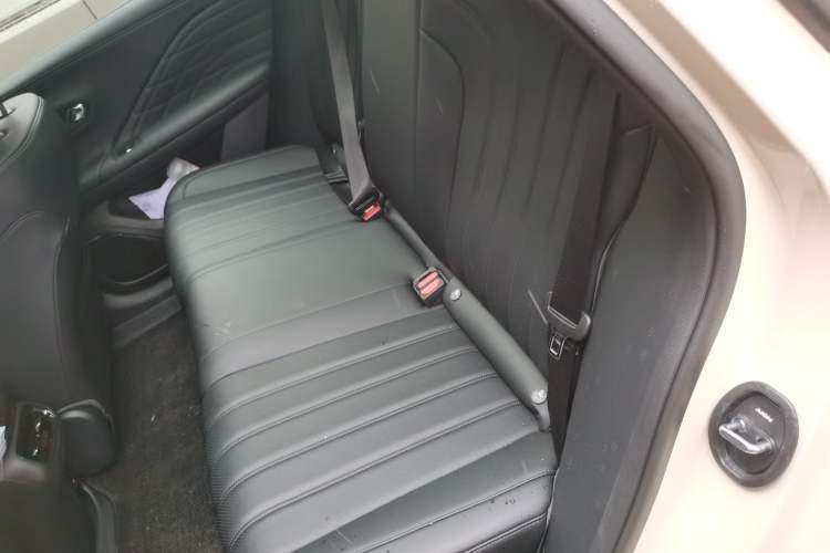 Used AION RT 2025 650 Zhijihao Edition Left Rear Seat