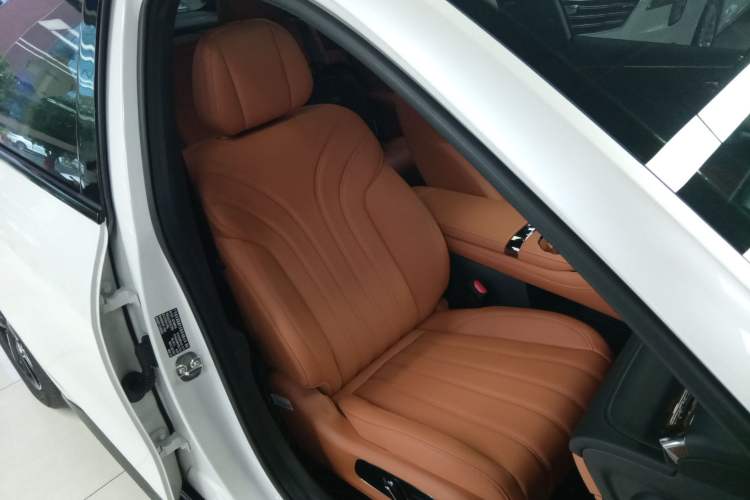 Used AION RT 2025 520 Smart Luxury Edition Right Front Seat