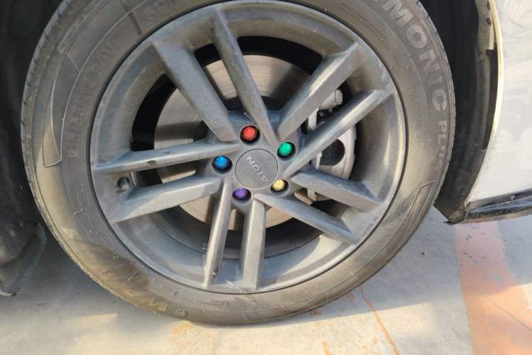 Used AION RT 2025 650 Smart Edition Right Front Wheel Hub