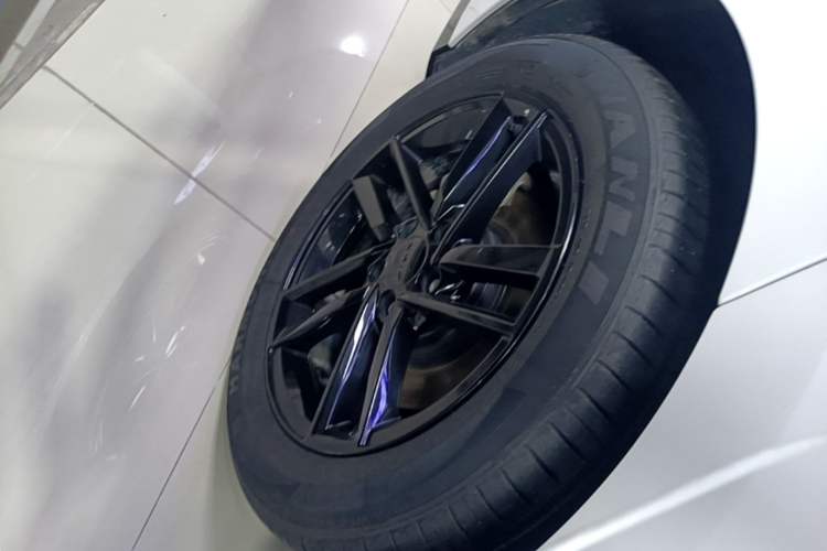Used AION RT 2025 650 Zhijihao Edition Right Rear Wheel Hub