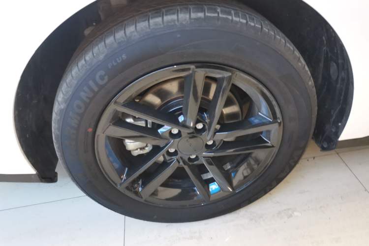 Used AION RT 2025 520 Smart Luxury Edition Right Rear Wheel Hub