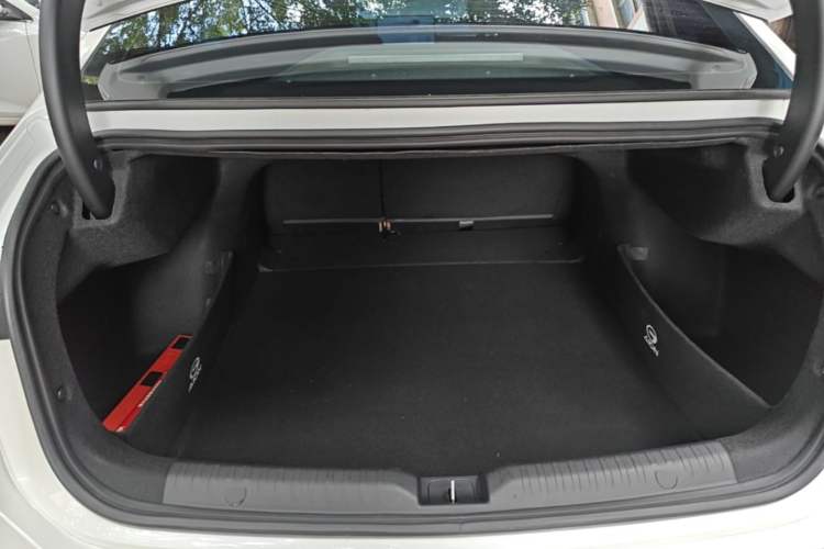 Used AION RT 2025 520 Smart Luxury Edition Trunk