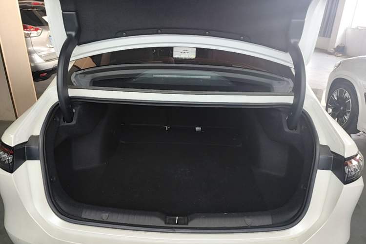 Used AION RT 2025 520 Smart Luxury Edition Trunk