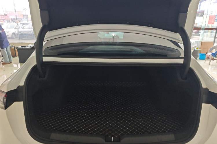 Used AION RT 2025 520 Smart Luxury Edition Trunk