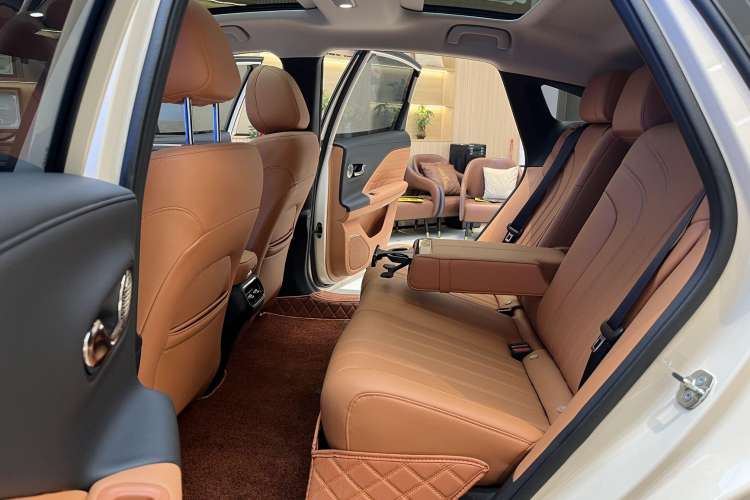 Used AION RT 2025 650 LiDAR Edition Interior 5