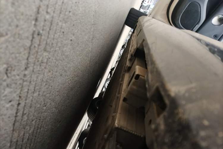Used AION RT 2025 520 Smart Luxury Edition Left Side Sill
