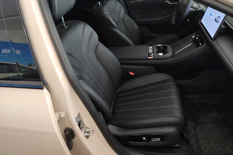 Used AION RT 2025 520 Smart Enjoy Edition Right Front Seat