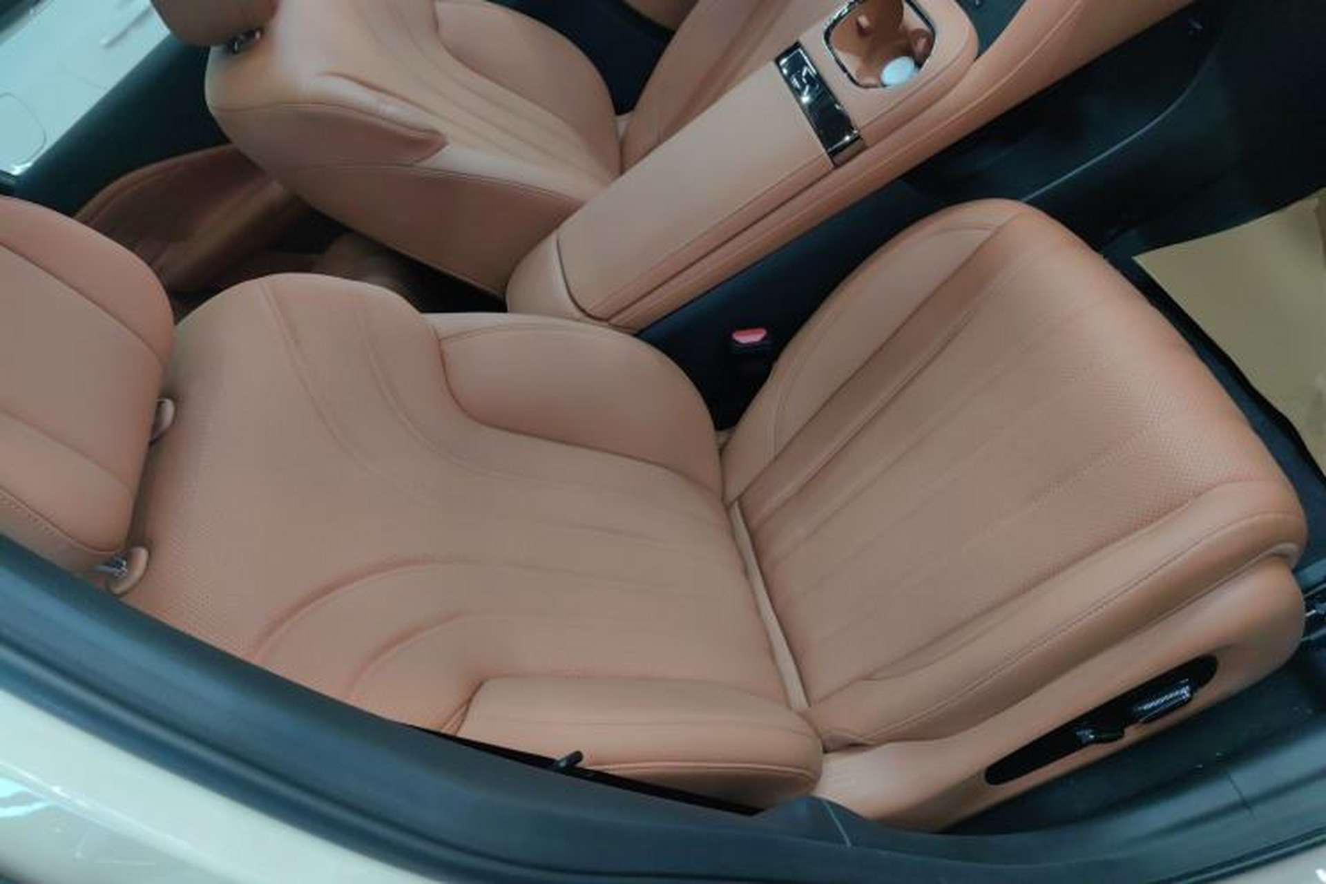 Used AION RT 2025 520 LiDAR Edition Right Front Seat