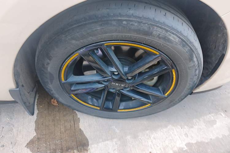 Used AION RT 2025 520 Smart Enjoy Edition Right Front Wheel Hub