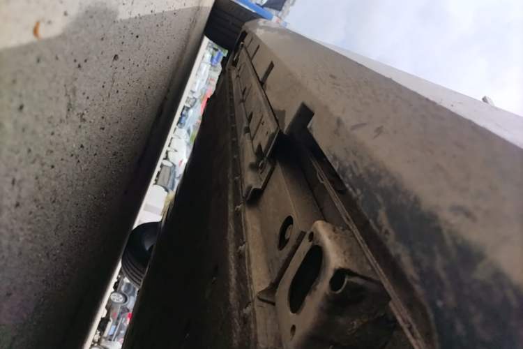 Used AION RT 2025 520 Smart Luxury Edition Right Side Sill