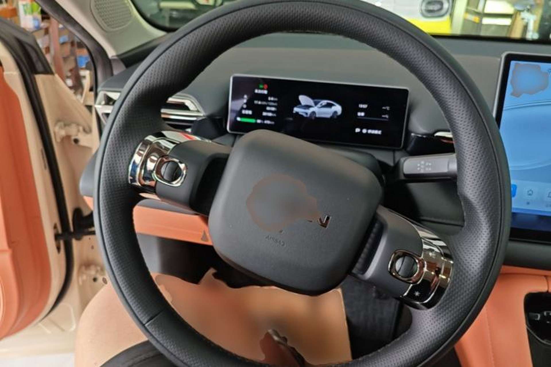 Used AION RT 2025 520 Smart Luxury Edition Steering Wheel