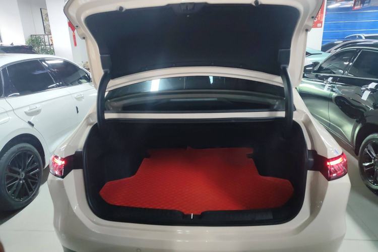 Used AION RT 2025 650 LiDAR Edition Trunk